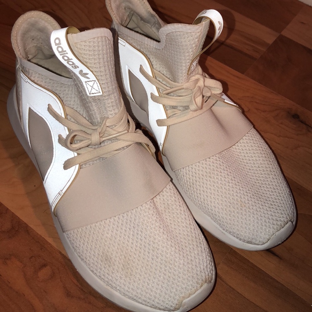 Adidas Tubular Sneakers